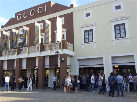 gucci outlet in italy